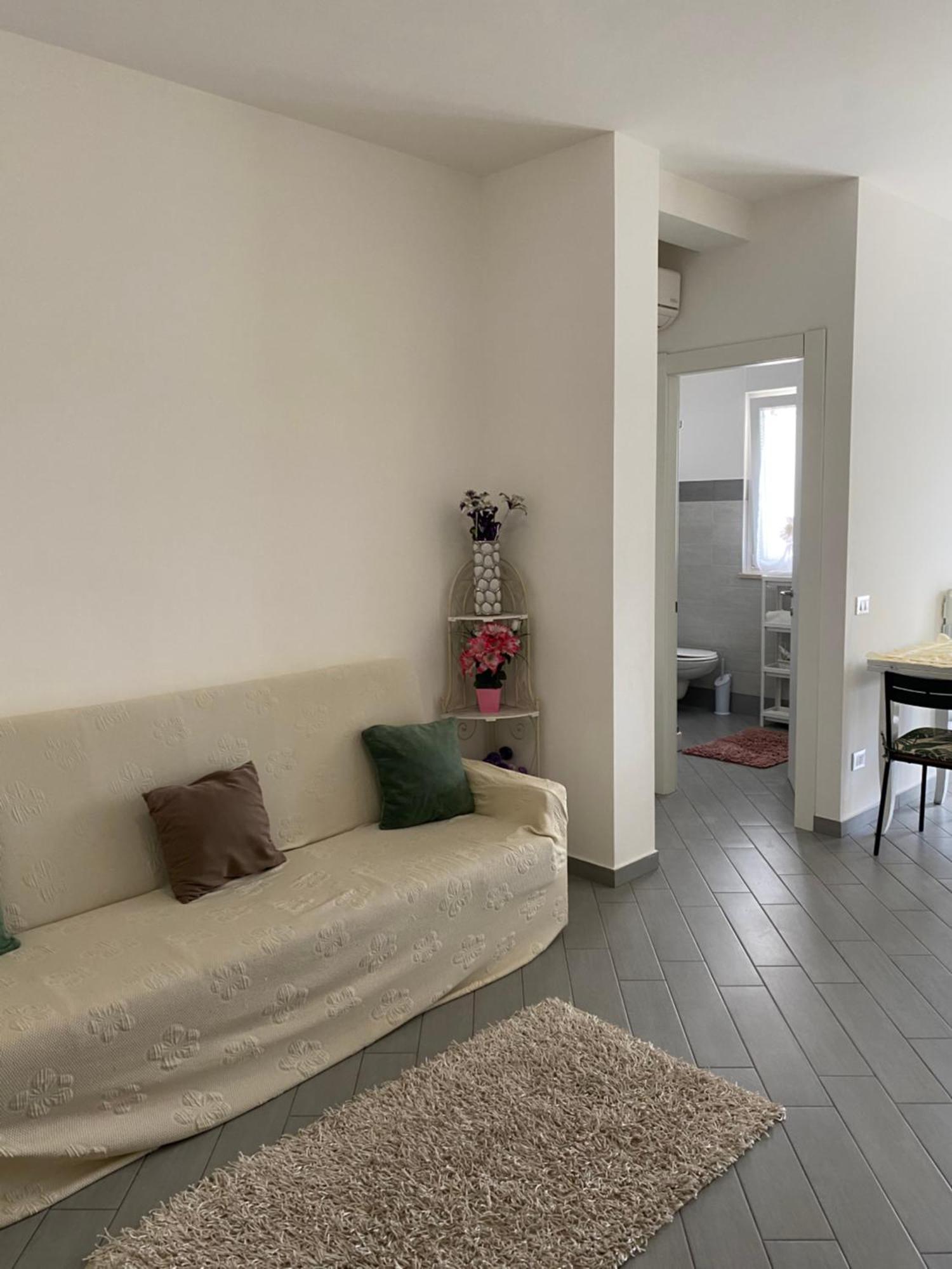 Domusbea Apartment Фиумичино Екстериор снимка